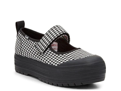 Mary Jane Platform Sneaker - Women's