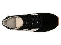 Oasis Runner Sneaker - Women's