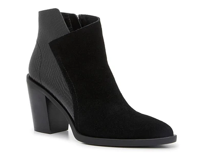 Darius Bootie