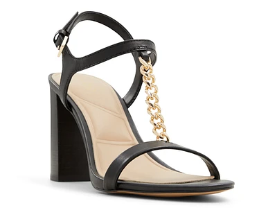 Clelia Sandal