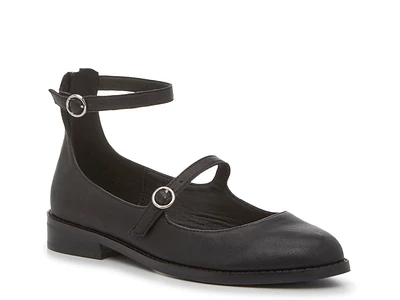 Nalia Mary Jane Flat