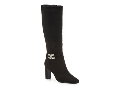 Nora Boot