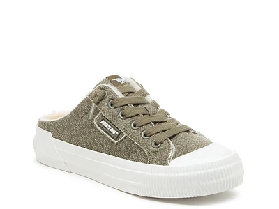 Cheery Platform Sneaker