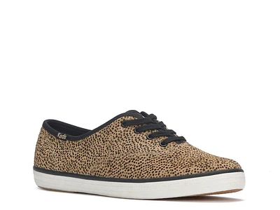 Champion Sneaker - Women's