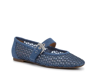 Nalahni Mary Jane Flat