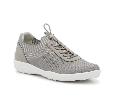 Razi Slip-On Sneaker