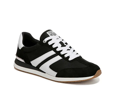 Lorena Sneaker