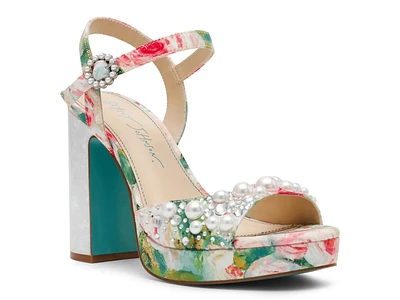 Avian Platform Sandal