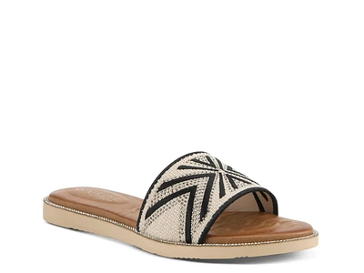 Mariam Sandal
