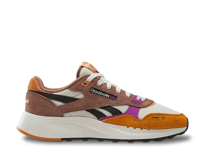 Classic Leather 2400 Sneaker