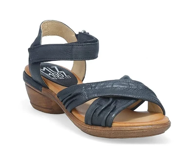 Collette Sandal