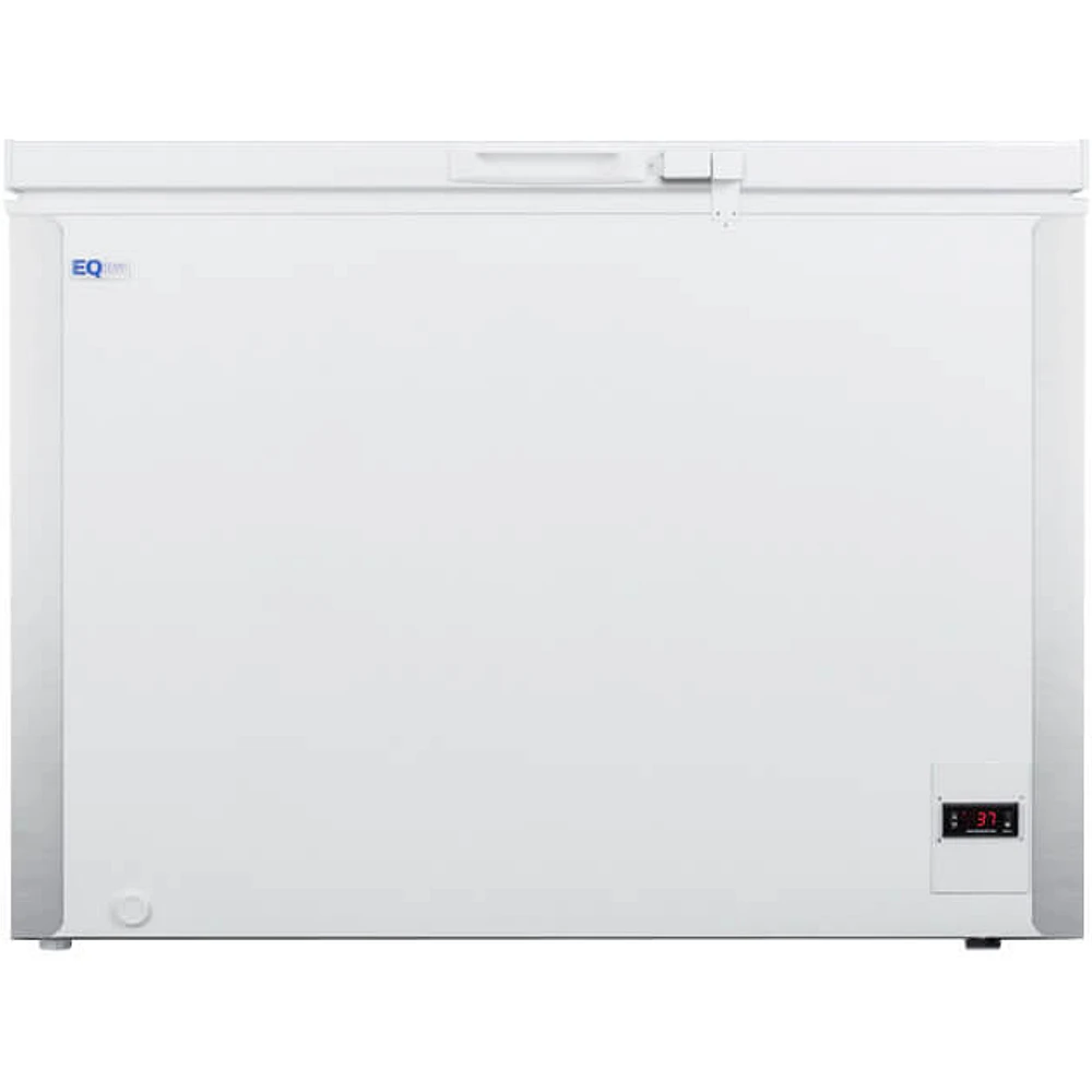 Summit EQFR71 8 Cu. Ft. Chest Freezer | Electronic Express