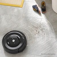 Roomba® e5 (5150) Wi-Fi® Connected Robot Vacuum | Electronic Express