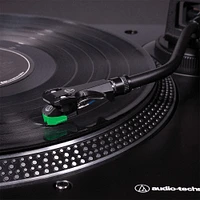 Turntable with USB and Bluetooth - Black | Electronic Express