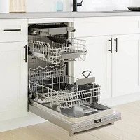 Bosch 44 dBA 800 Series Stainless Top Control Smart Built-In Dishwasher | Electronic Express