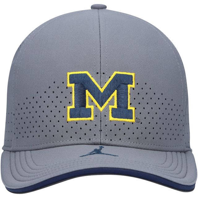 air jordan michigan hat