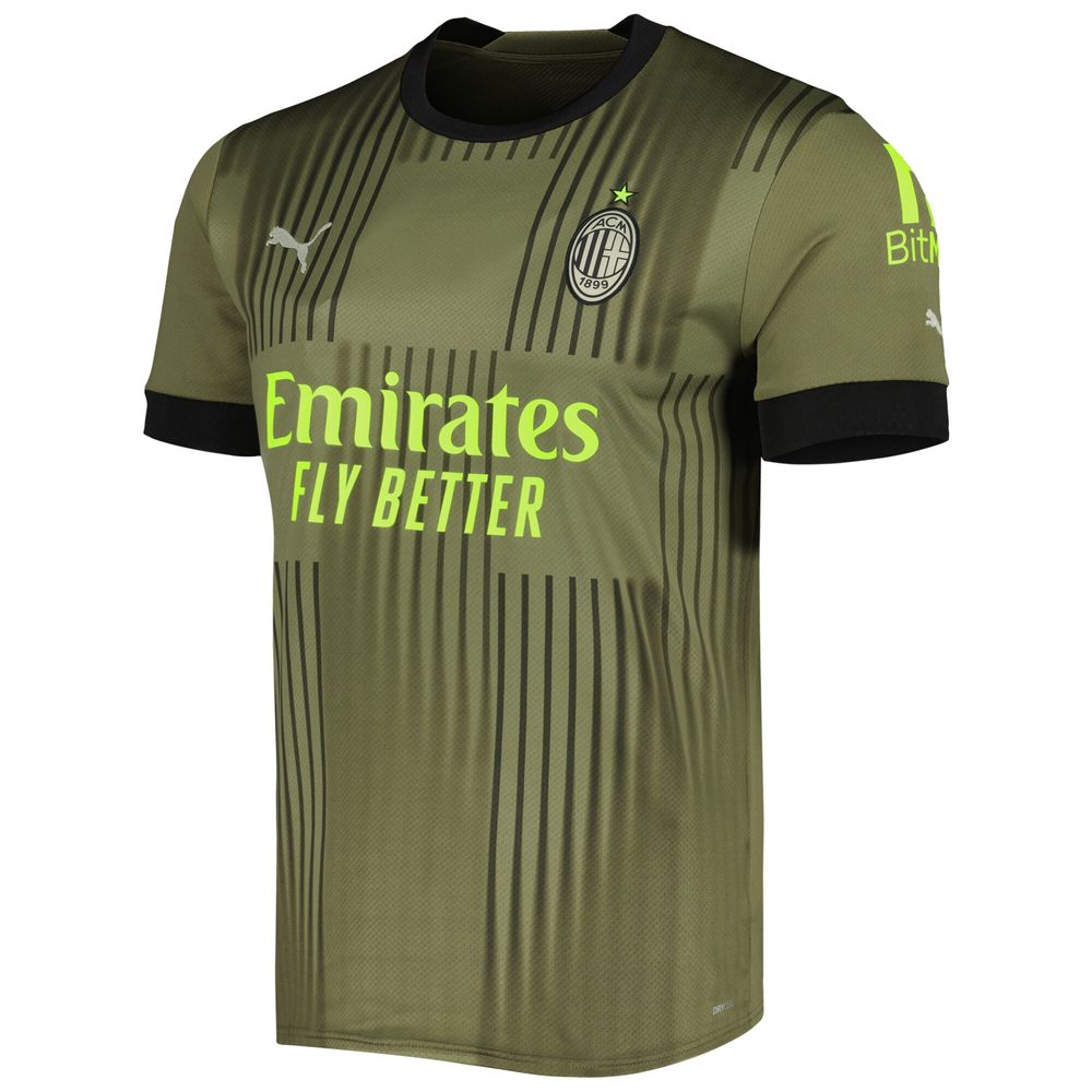  Puma Kids Soccer A.C. Milan 2022 Home Jersey : Sports & Outdoors