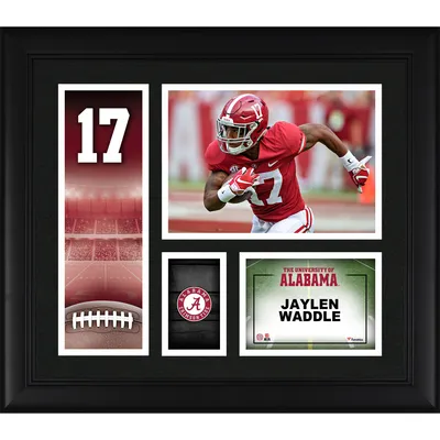 Jaylen Waddle Alabama Crimson Tide Unsigned Downfield Catch Photograph