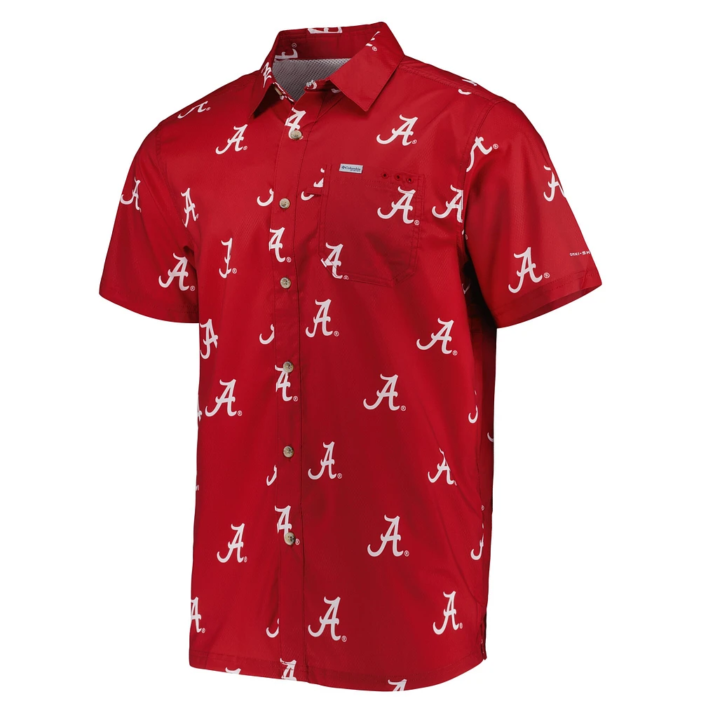 Men's Columbia Crimson Alabama Tide Super Slack Omni-Shade Team Button-Up Shirt