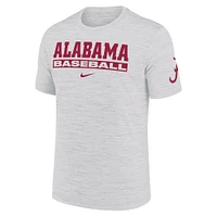 T-shirt Nike Ash Alabama Crimson Tide Velocity Baseball Wordmark Stack Performance pour homme