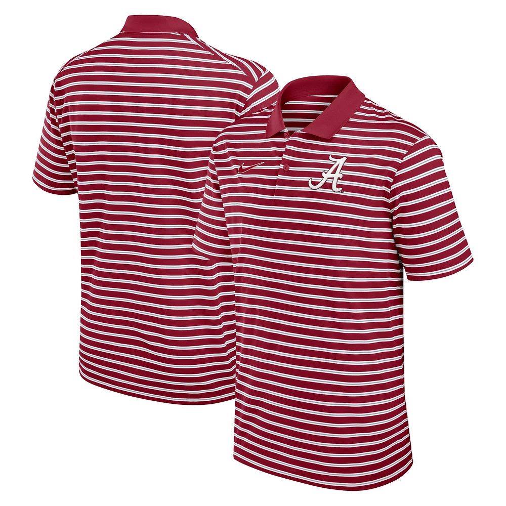 Polo Nike Performance rayé Alabama Crimson Tide Primetime Victory pour homme, couleur cramoisie/blanc