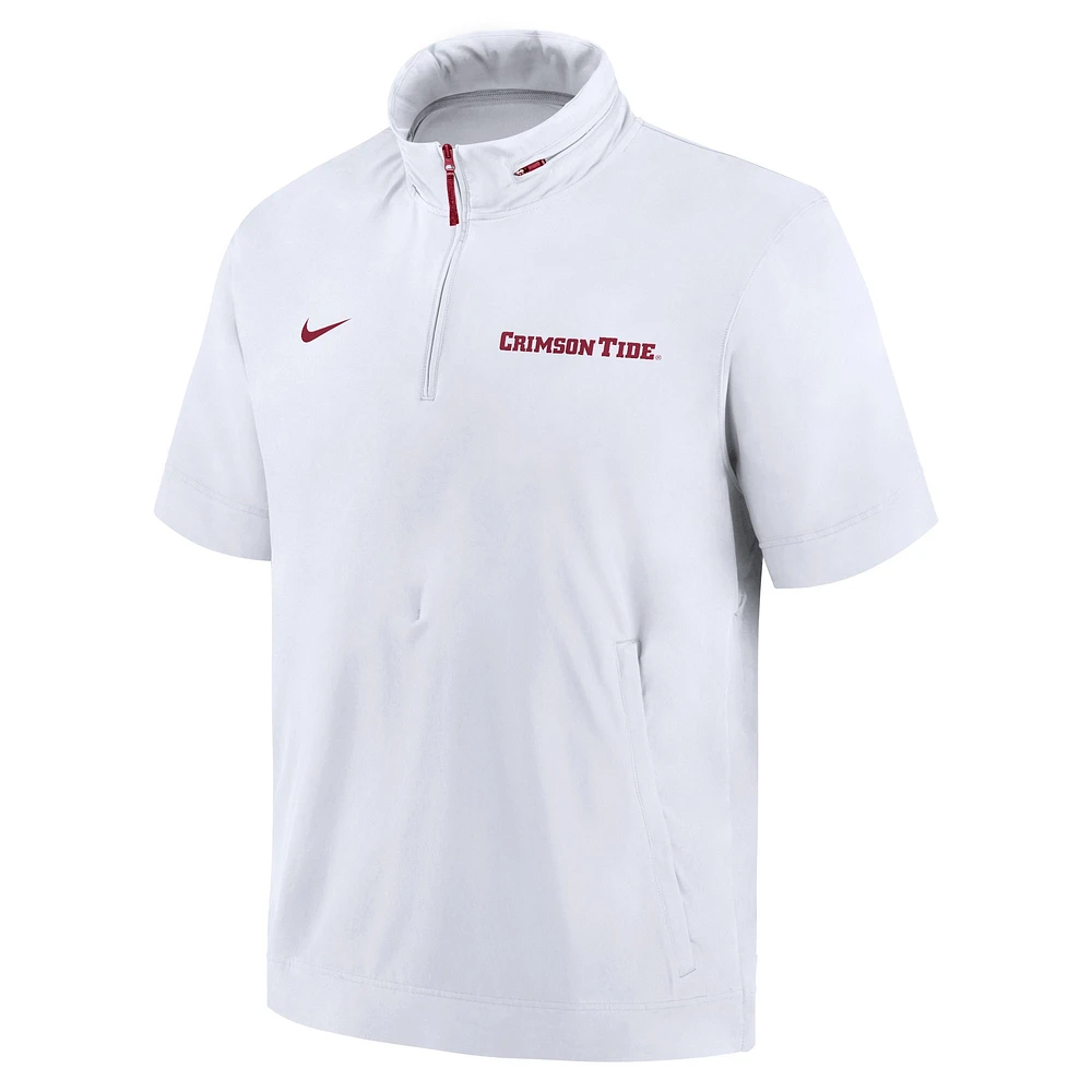 Veste à capuche manches courtes et demi-zip Nike Alabama Crimson Tide 2024 Sideline Coach pour homme