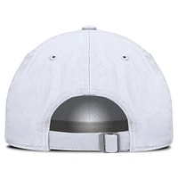 Casquette ajustable Nike blanche Alabama Crimson Tide Core Club Mascot Wordmark pour homme