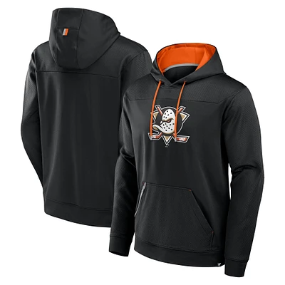 Men's Fanatics  Black Anaheim Ducks Defender Pullover Hoodie