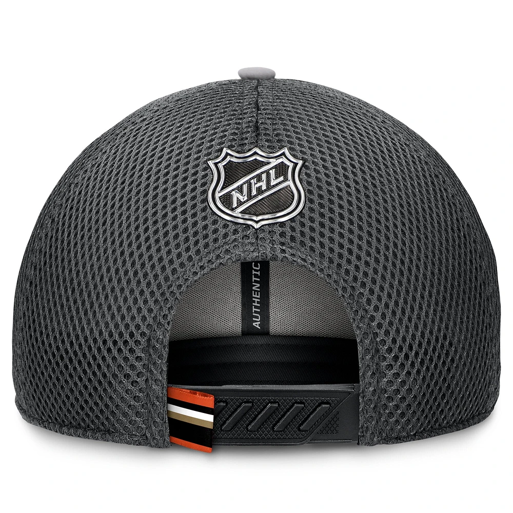 Casquette ajustable Fanatics Grey Anaheim Ducks Authentic Pro Home Ice Trucker pour homme