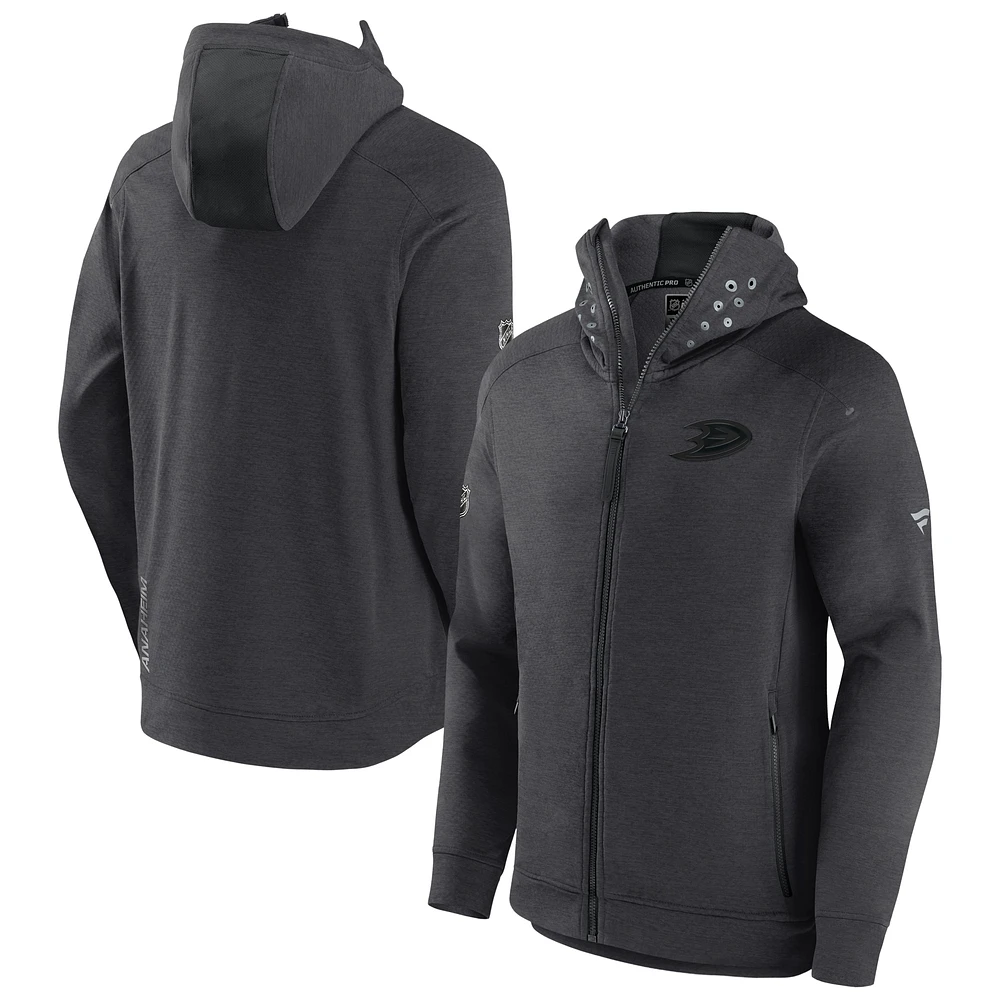 Veste à capuche entièrement zippée Fanatics Heather Charcoal Anaheim Ducks Authentic Pro Road Tech pour hommes