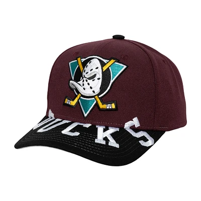 Casquette Snapback bicolore Mitchell & Ness pour homme, violet/noir, Anaheim Ducks Underarch Pro Crown
