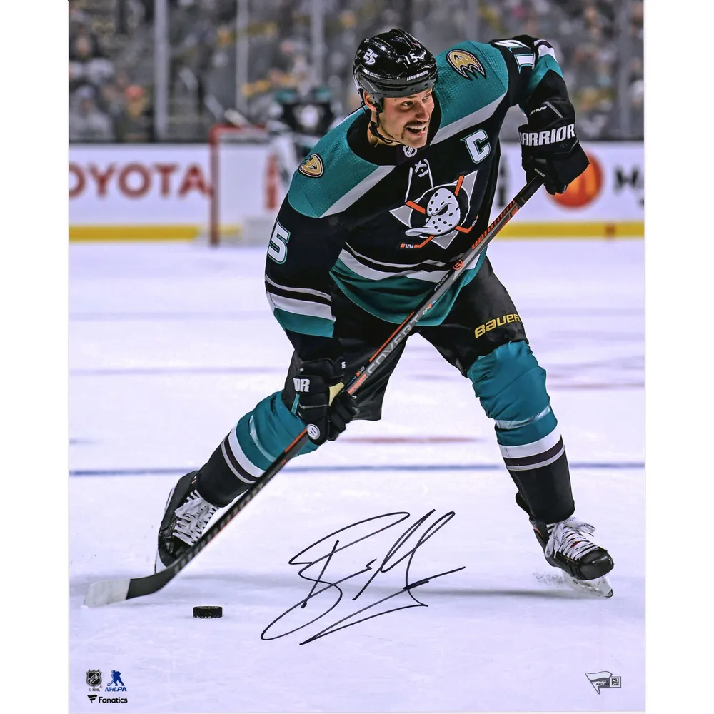Lids Ryan Getzlaf Anaheim Ducks Fanatics Authentic Autographed 16 x 20  Alternate Jersey Shooting Photograph