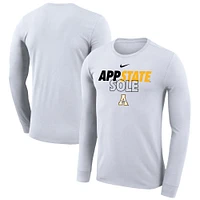 T-shirt à manches longues Nike Appalachian State Mountaineers 2023 On Court Bench blanc