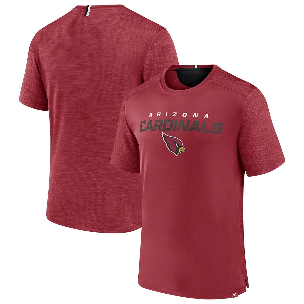 T-shirt Fanatics Cardinal Arizona Cardinals Defender Evo pour hommes