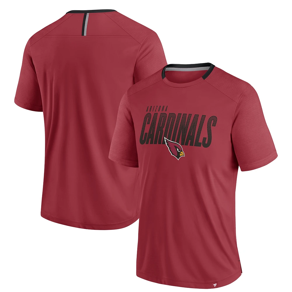 T-shirt Fanatics Cardinal Defender Fade Slant pour homme des Arizona Cardinals