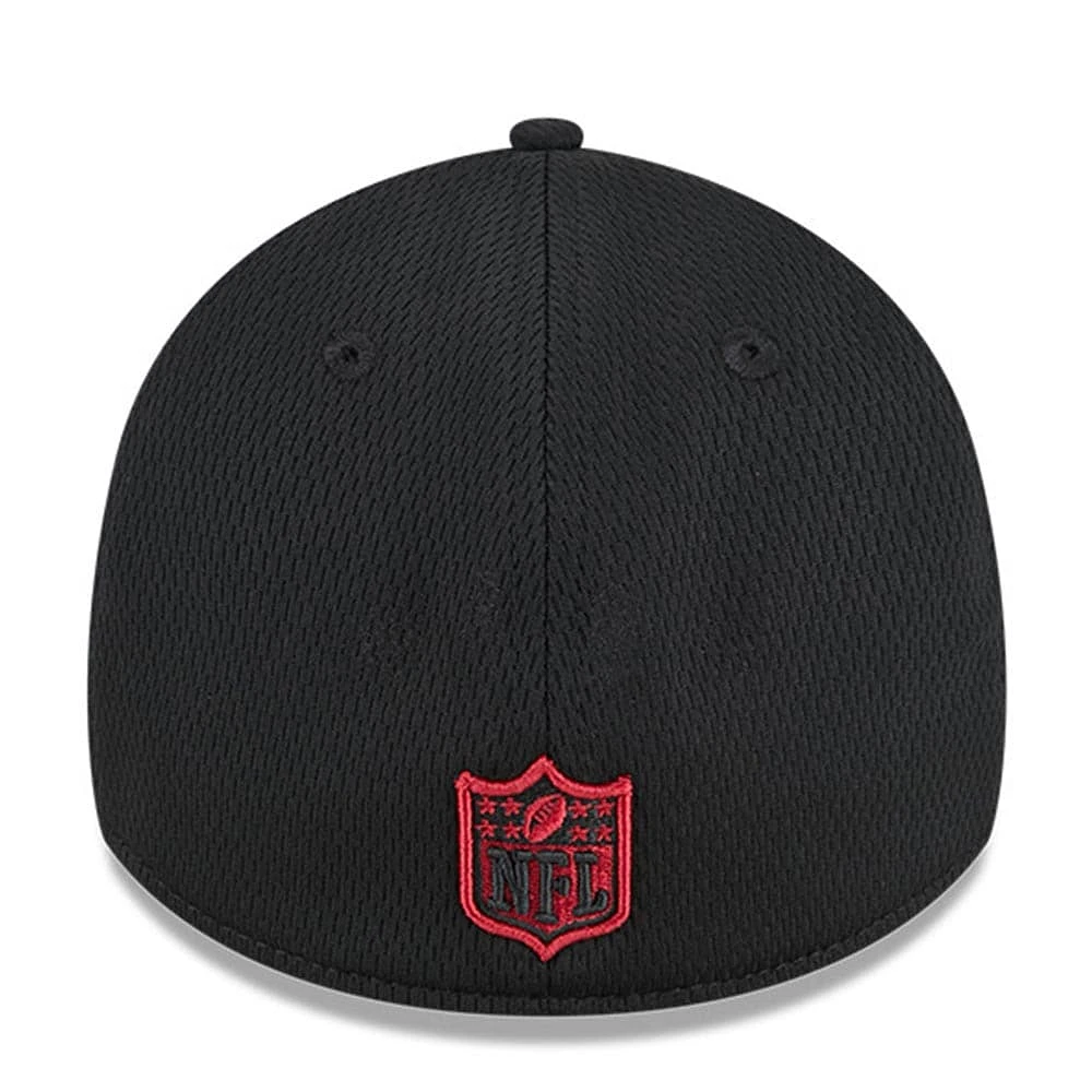 Men's New Era Black Arizona Cardinals 2023 NFL Training Camp Team Colorway 39THIRTY Flex Fit Hat