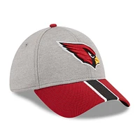 Men's New Era Heather Gray/Cardinal Arizona Cardinals Striped 39THIRTY Flex Hat