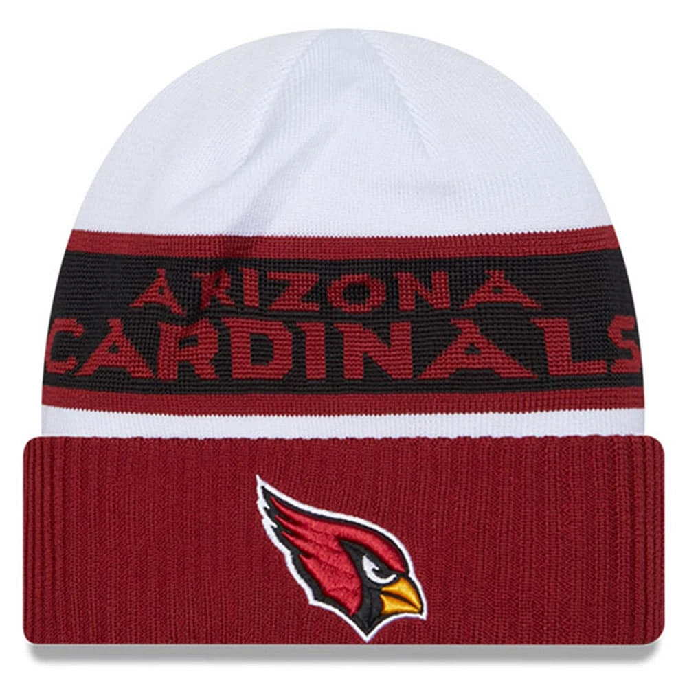 Bonnet en tricot à revers Tech Sideline 2023 Sideline Tech New Era pour homme, blanc/Cardinal Arizona Cardinals