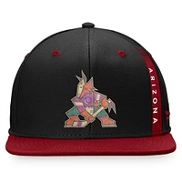 Casquette Snapback authentique Pro Snapback du repêchage de la LNH 2022 des Coyotes de l'Arizona Fanatics pour hommes, noir/grenat