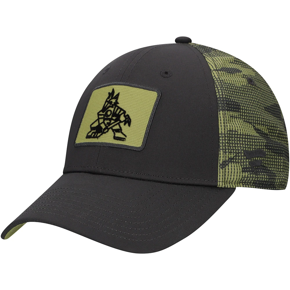 Casquette ajustable authentique Pro Military Appreciation de Fanatics Black Arizona Coyotes pour hommes