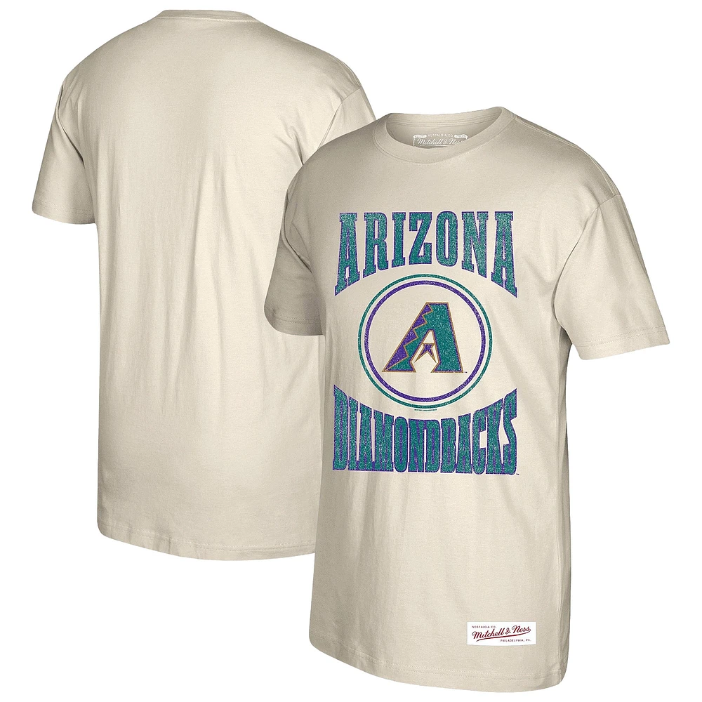 T-shirt à logo arqué Arizona Diamondbacks de Mitchell & Ness pour homme, couleur crème