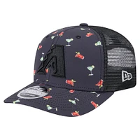 Casquette extensible à bouton-pression New Era noire Arizona Diamondbacks Adventure Drinks Pattern 9SEVENTY pour homme