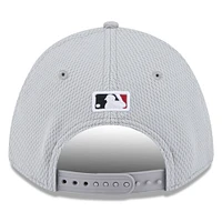 Men's New Era Gray Arizona Diamondbacks 2025 MLB Clubhouse 9FORTY M-Crown Adjustable Hat