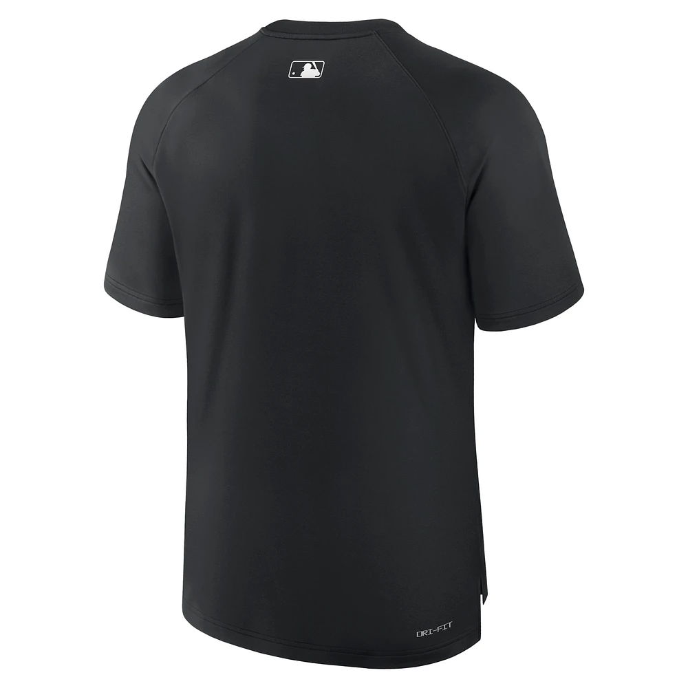 T-shirt de performance raglan d'avant-match Nike pour homme, noir, Arizona Diamondbacks Authentic Collection