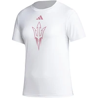 T-shirt d'avant-match de sensibilisation au cancer du sein adidas White State Sun Devils AEROREADY pour femme