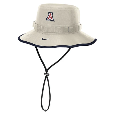 Chapeau bob Boonie Performance Apex sur le terrain des Wildcats de l'Arizona 2024/25 Nike crème pour homme