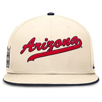 Casquette ajustée Nike Natural Arizona Wildcats Primetime True Performance pour homme