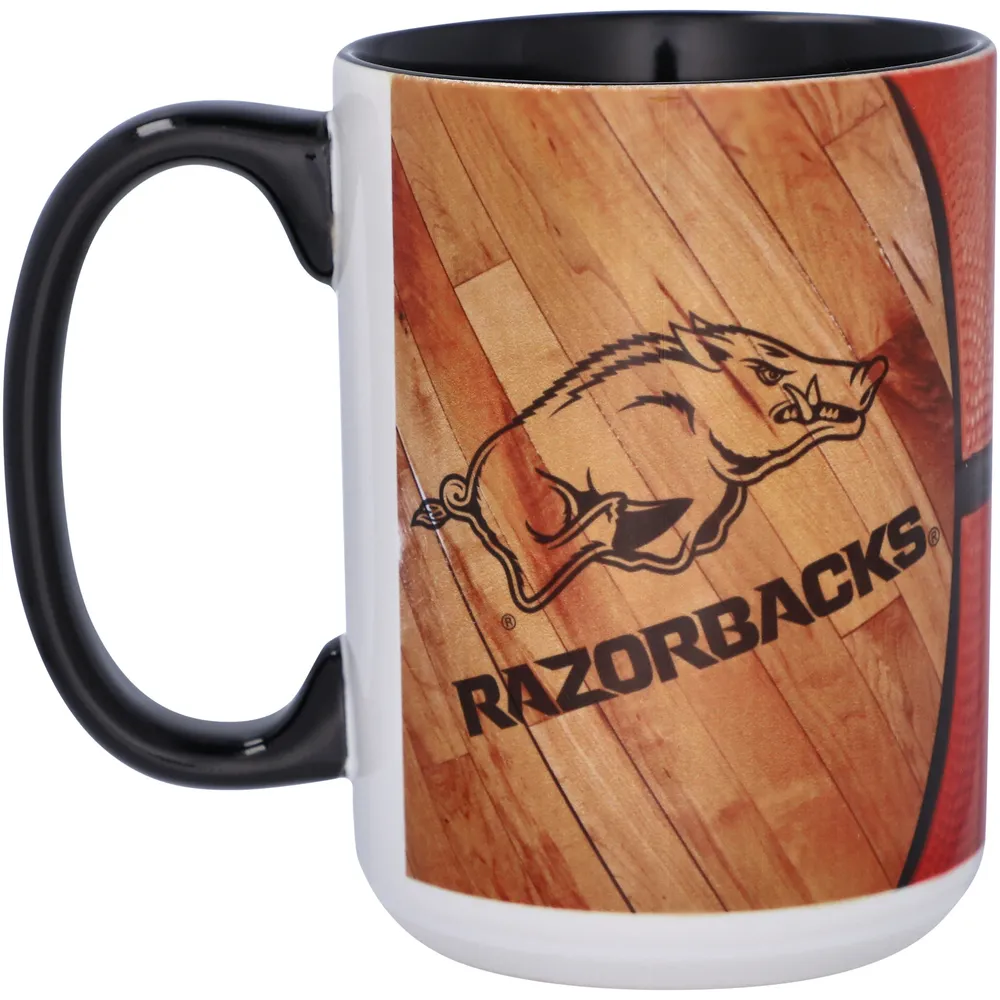 Razorbacks de l'Arkansas 15 oz. Tasse de basket-ball