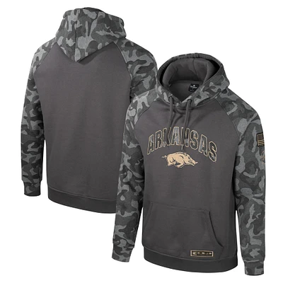 Pull à capuche Colosseum Charcoal Arkansas Razorbacks OHT Military Appréciation Camo Raglan pour hommes