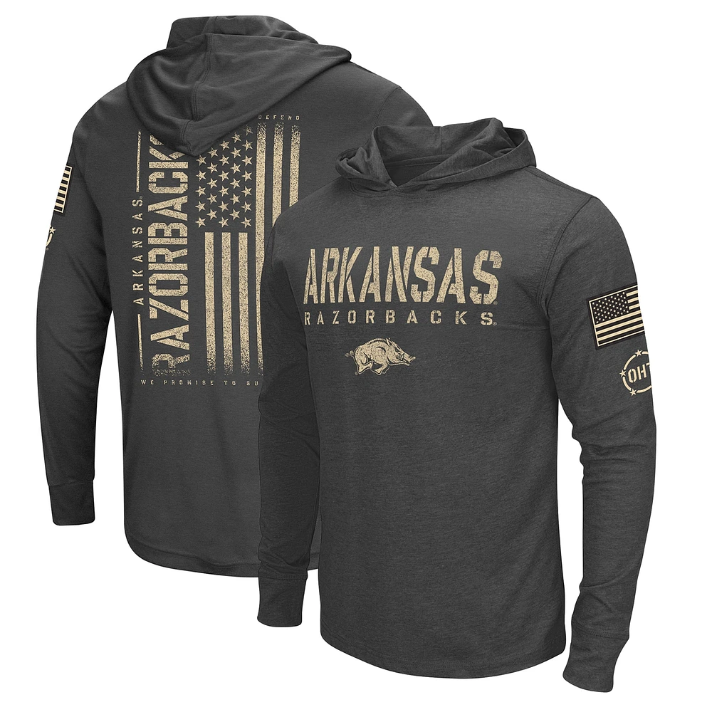 T-shirt à capuche manches longues pour hommes Colosseum Heather Black Arkansas Razorbacks Team OHT Military Appréciation